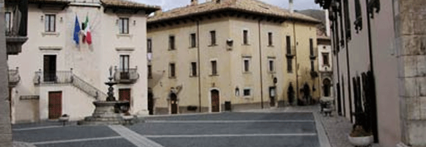 Piazza Benedetto Croce